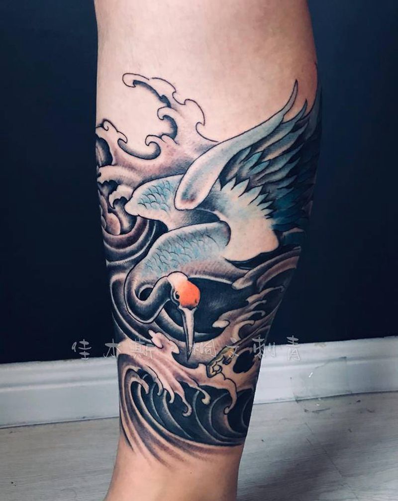 鹤包小腿纹身图片_腿部纹身图案