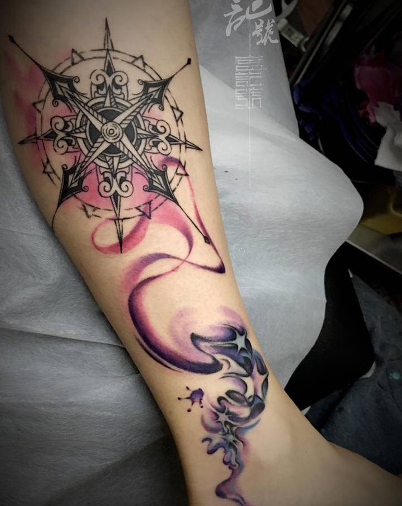 以旧换新!纹身图片_腿部腰部水彩水墨纹身图案