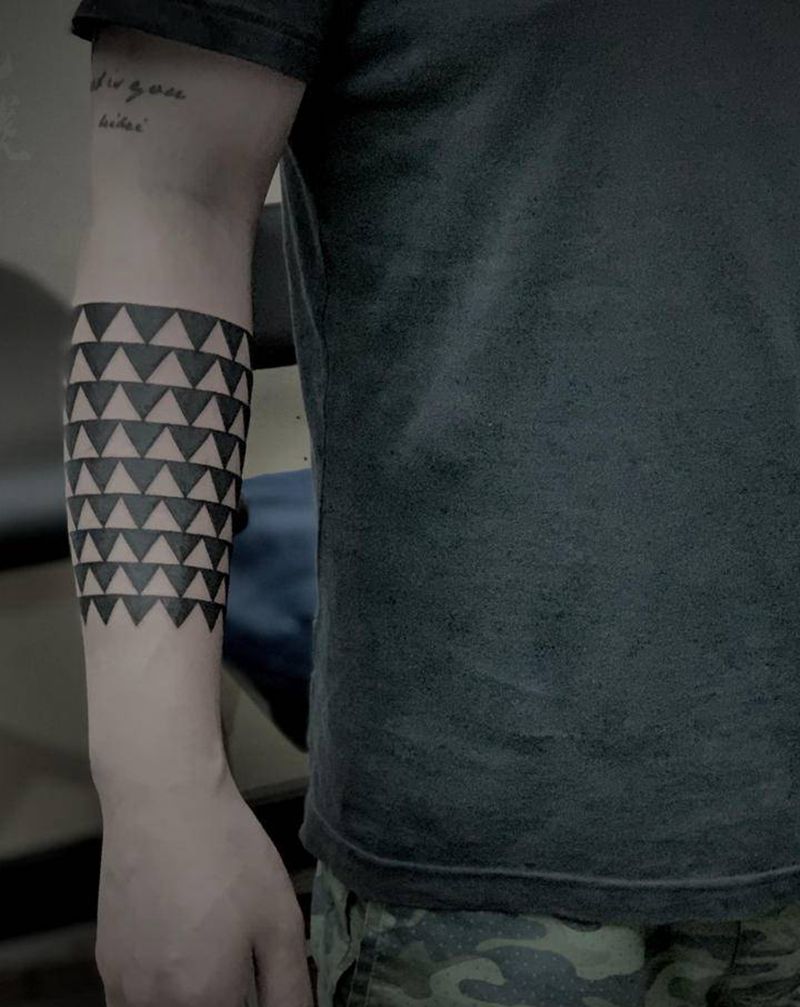 海王同款纹身纹身图片_手臂腿部图腾几何纹身图案