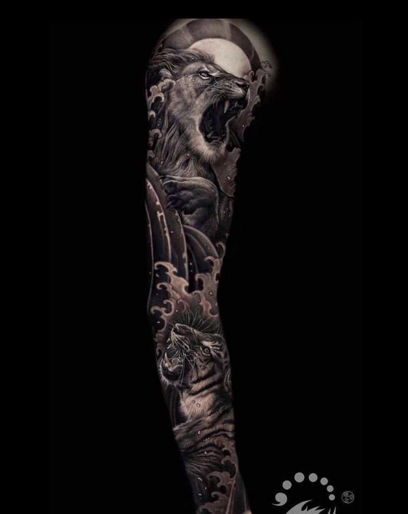 《龙虎潭》纹身图片_手部手臂新传统欧美写实纹身图案