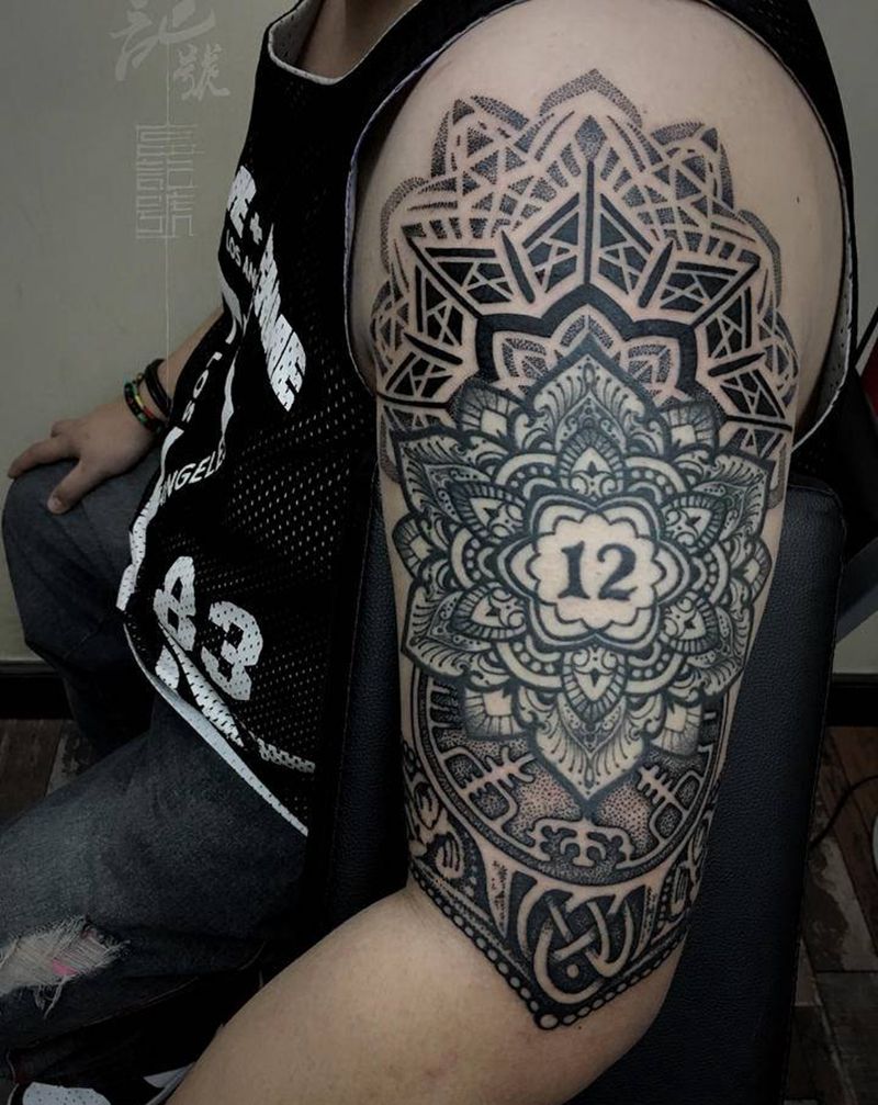 有意意的樊花添加纹身图片_腿部背部点刺图腾纹身图案