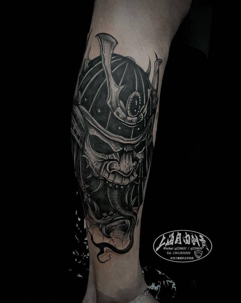 鬼武士纹身图片_腿部欧美写实鬼武士纹身图案