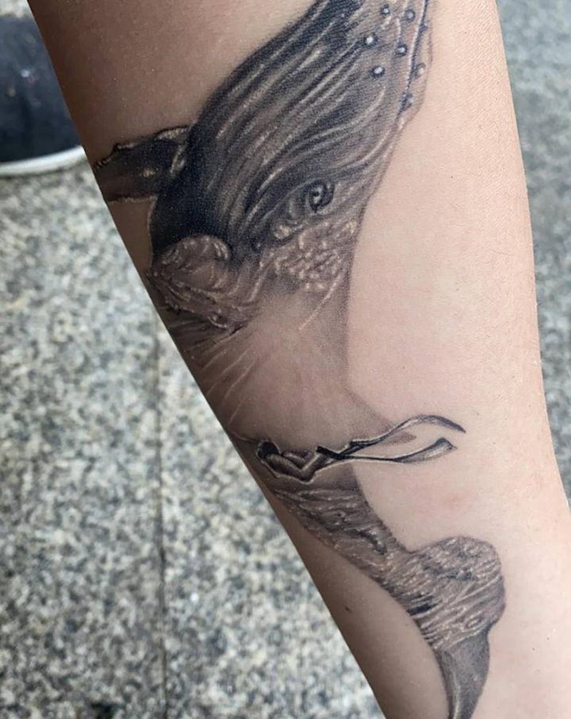 鲸鱼恢复好效果纹身图片_手臂欧美写实鲸鱼纹身图案