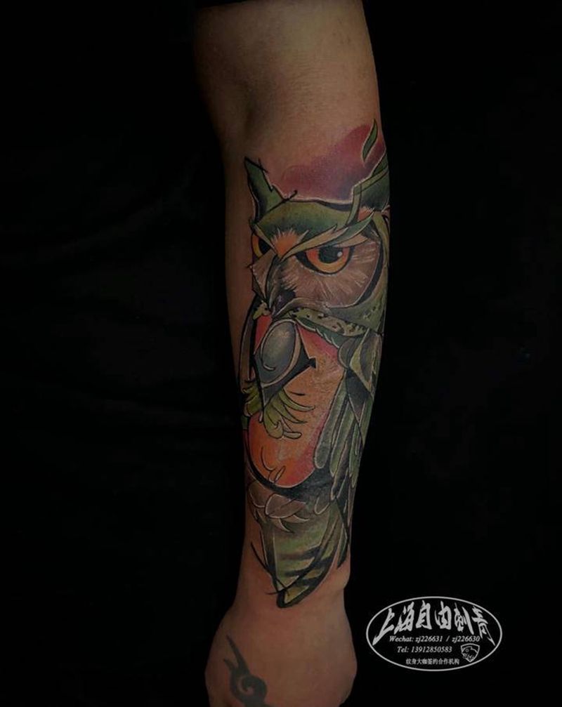 猫头鹰纹身图片_手臂New School猫头鹰纹身图案