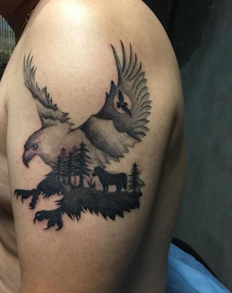 雄鹰不止翱翔于天际纹身图片_肩部点刺纹身图案