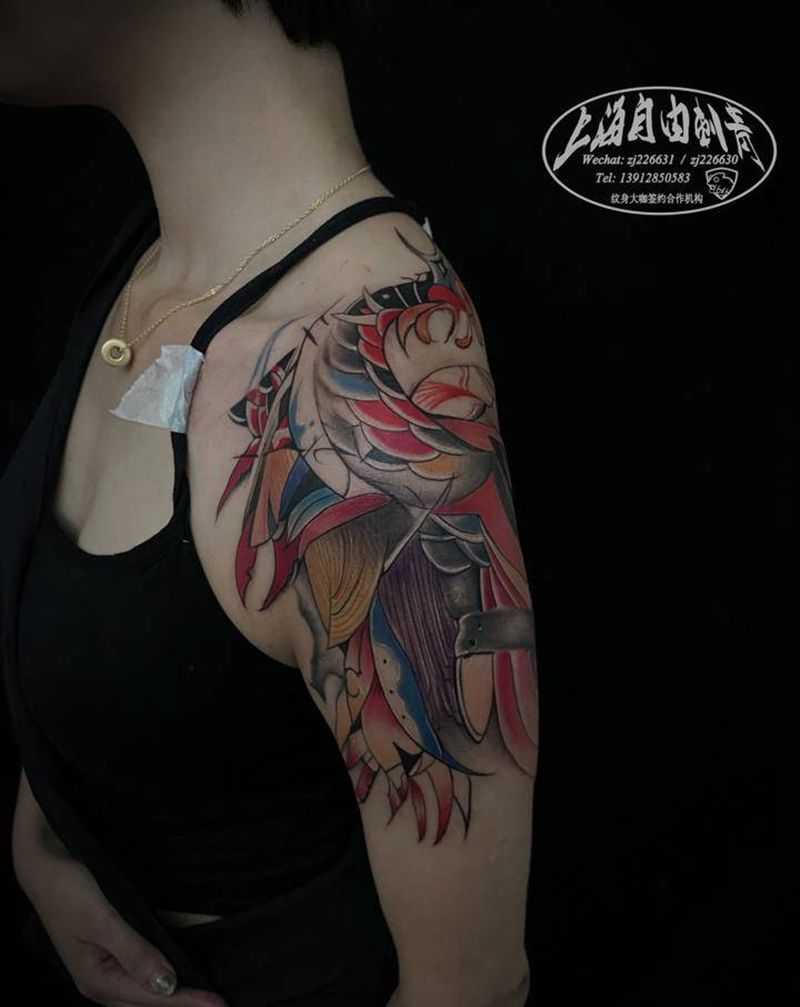凤凰纹身图片_肩部水彩水墨凤凰纹身图案