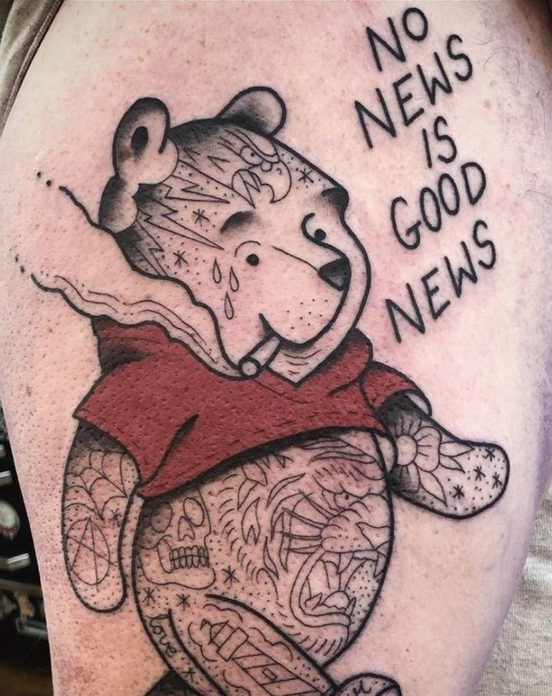 维尼纹身图片_腿部纹身图案