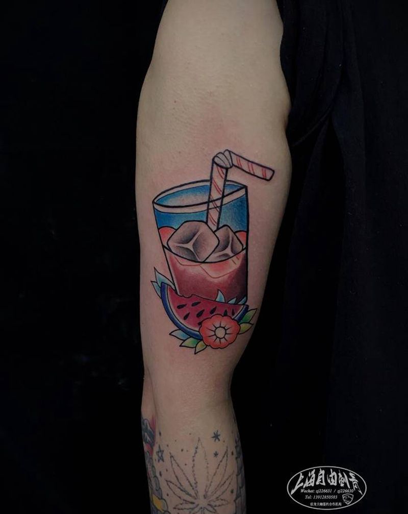 杯子纹身图片_手臂New School杯子可乐纹身图案