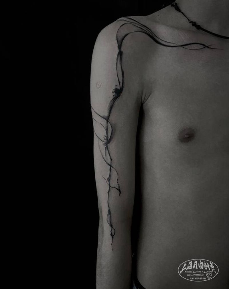 线纹身图片_手臂水墨线纹身图案
