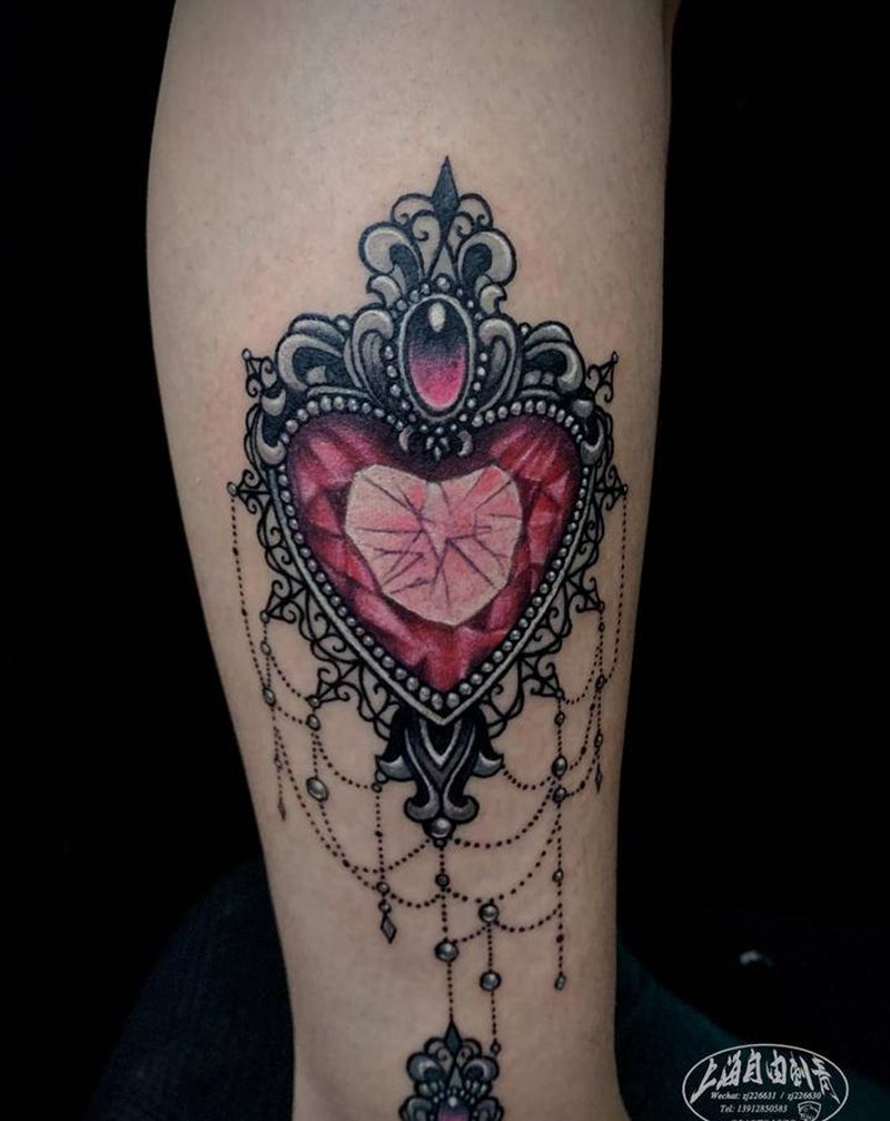 钻石纹身图片_腿部欧美写实New School钻石纹身图案