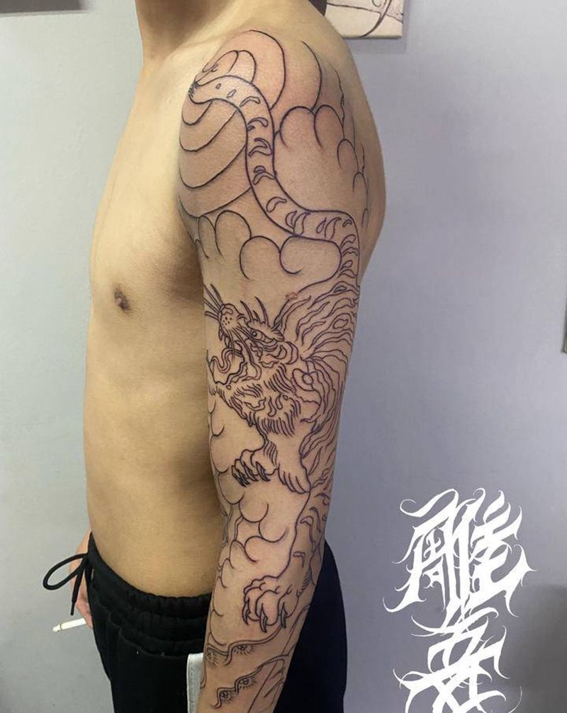 虎鼖纹身图片_手臂老传统纹身图案