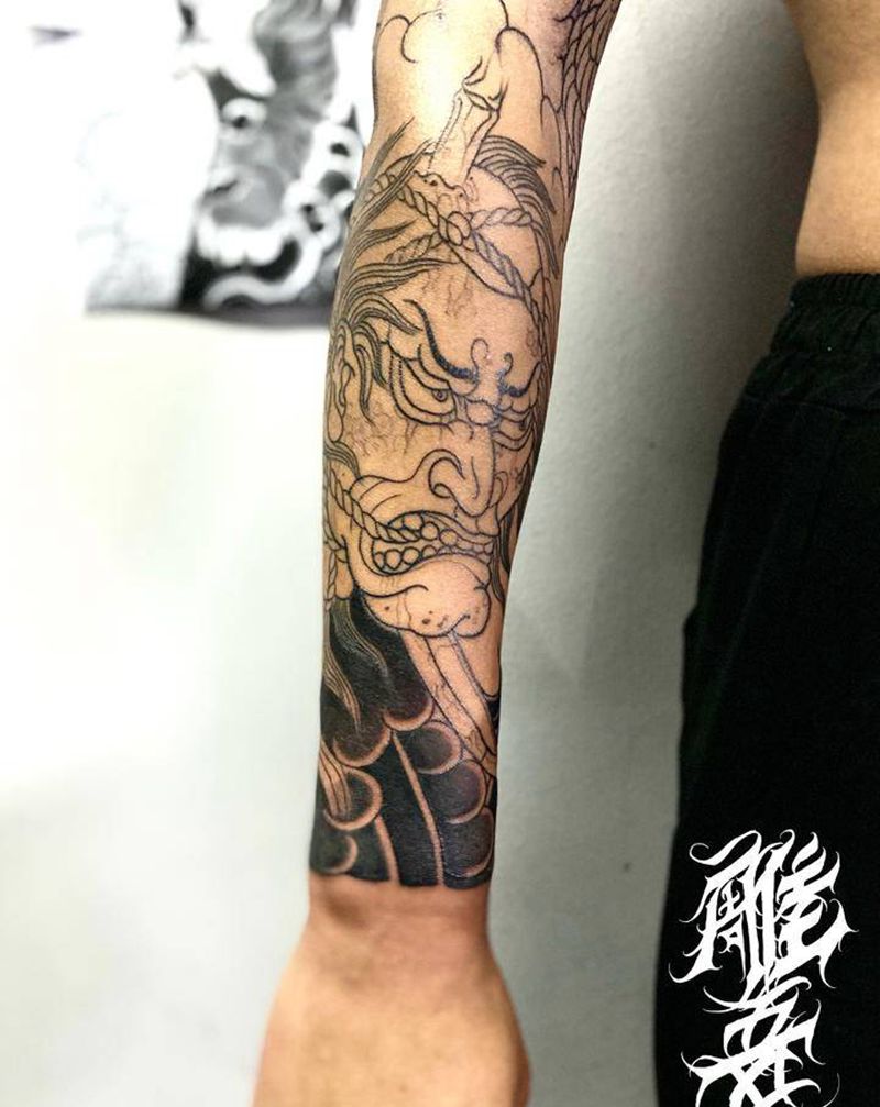 生首纹身图片_手臂老传统纹身图案