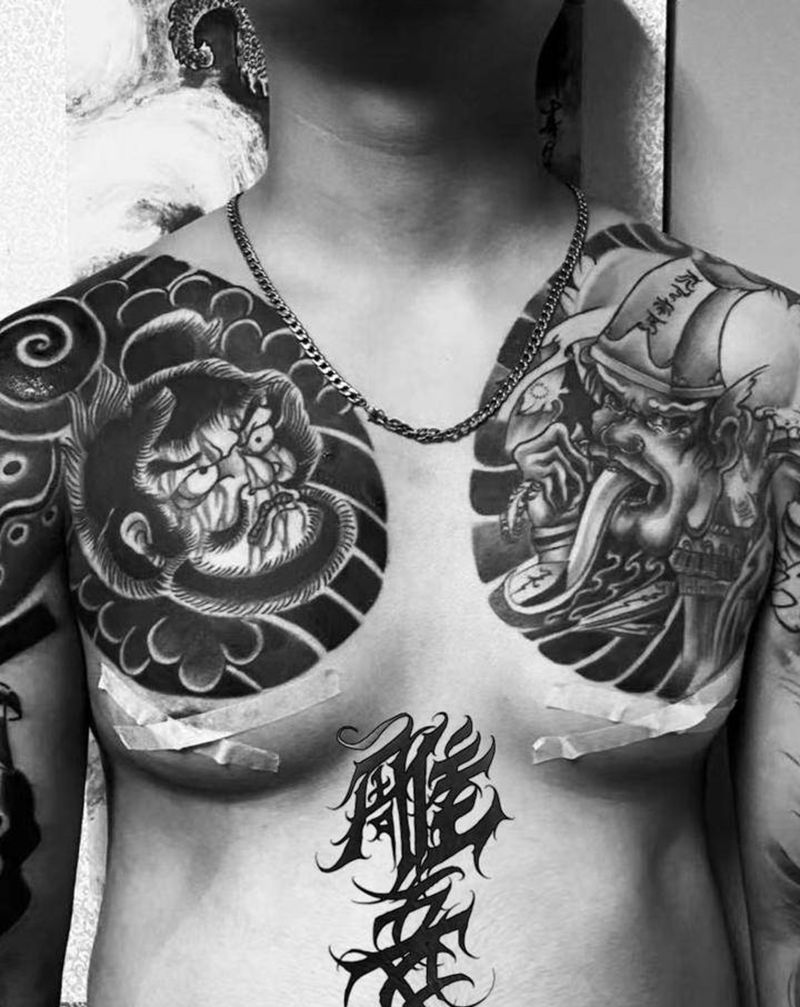 恶纹身图片_手臂胸部老传统纹身图案