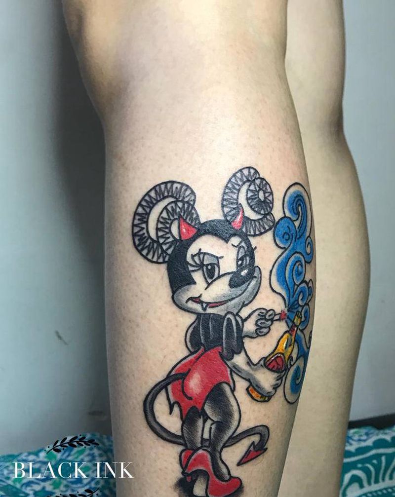 米妮纹身图片_腿部Old SchoolNew School纹身图案