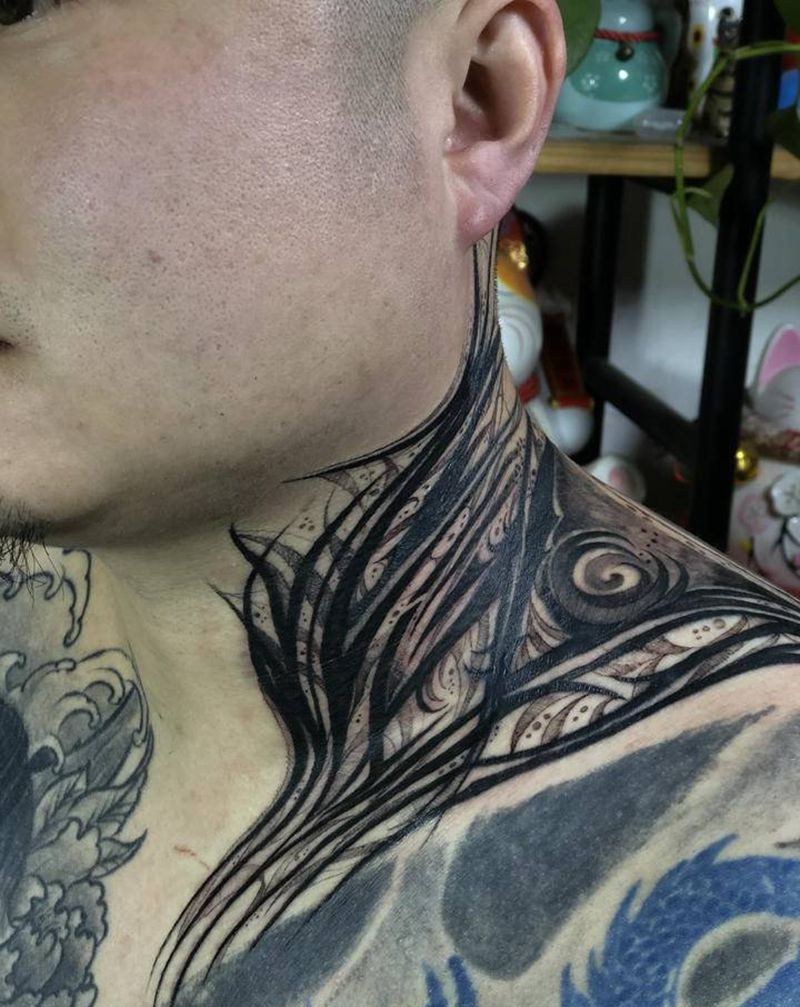 爆米花纹身图片_颈部纹身图案