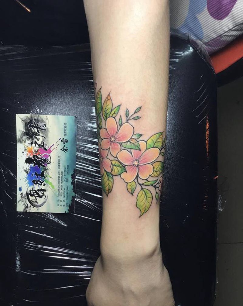花纹身图片_手臂水彩纹身图案