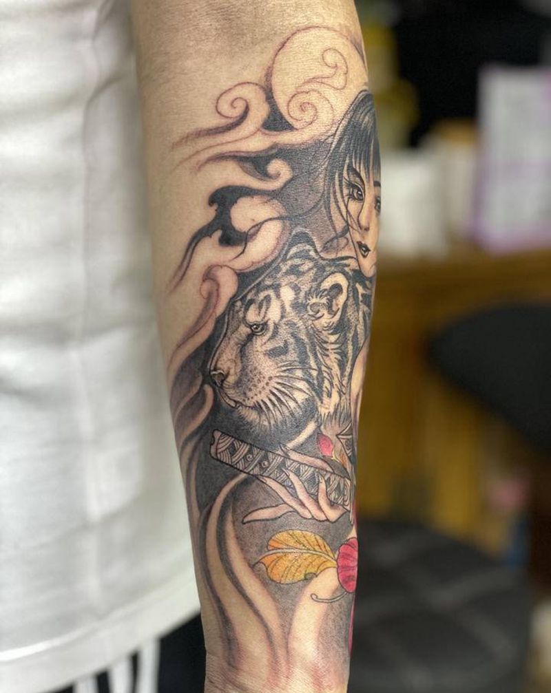 小臂艺妓纹身图片_手臂新传统纹身图案