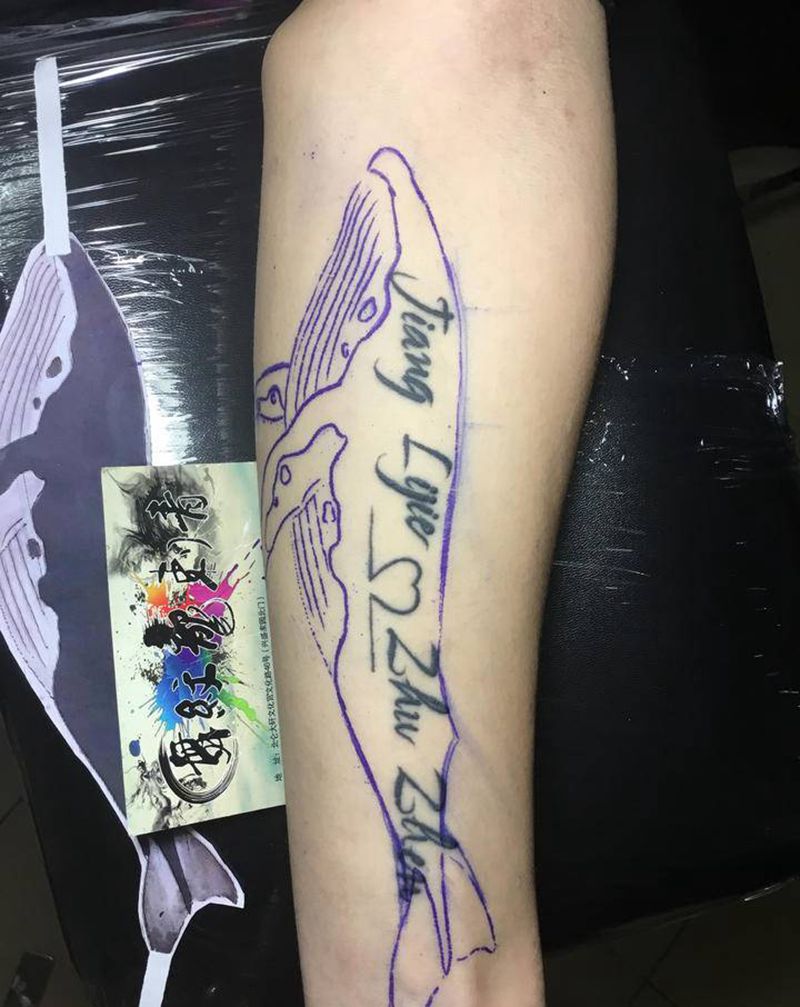 鲸鱼遮盖纹身图片_手臂老传统鲸鱼纹身图案