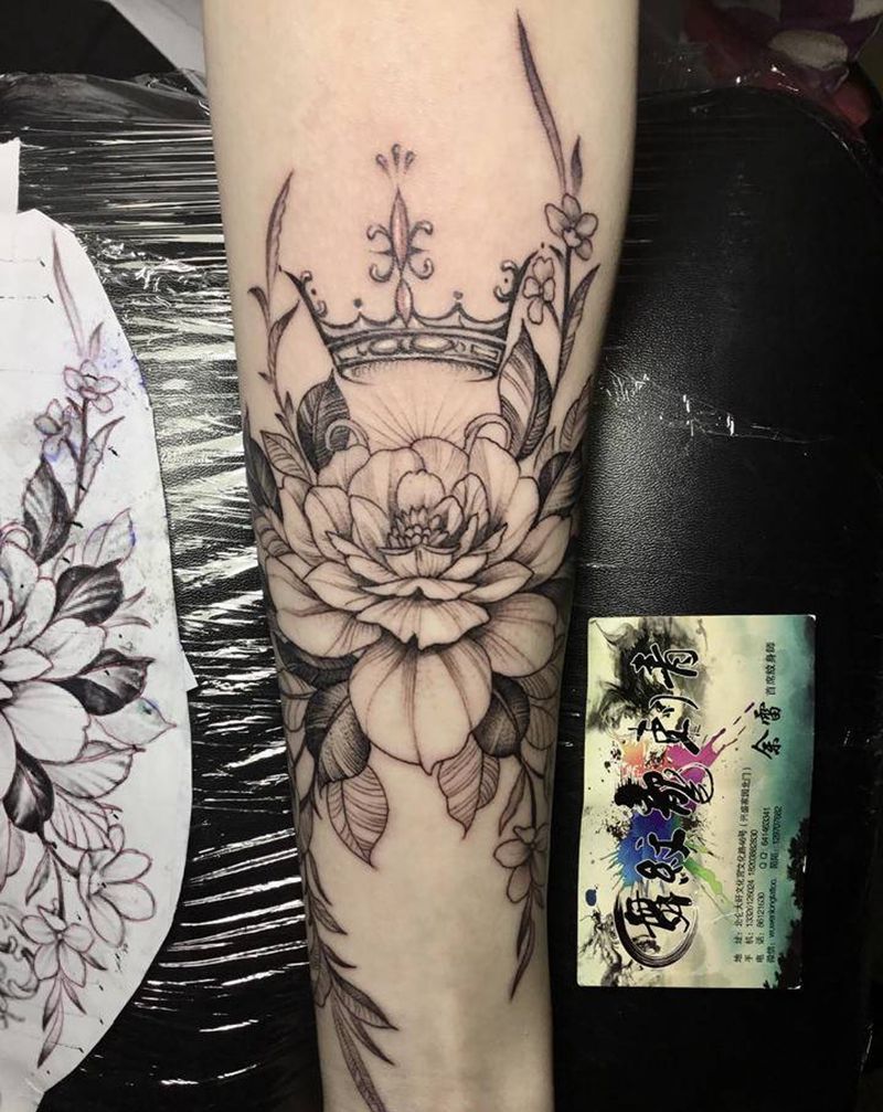 素花纹身图片_手臂新传统几何花纹身图案