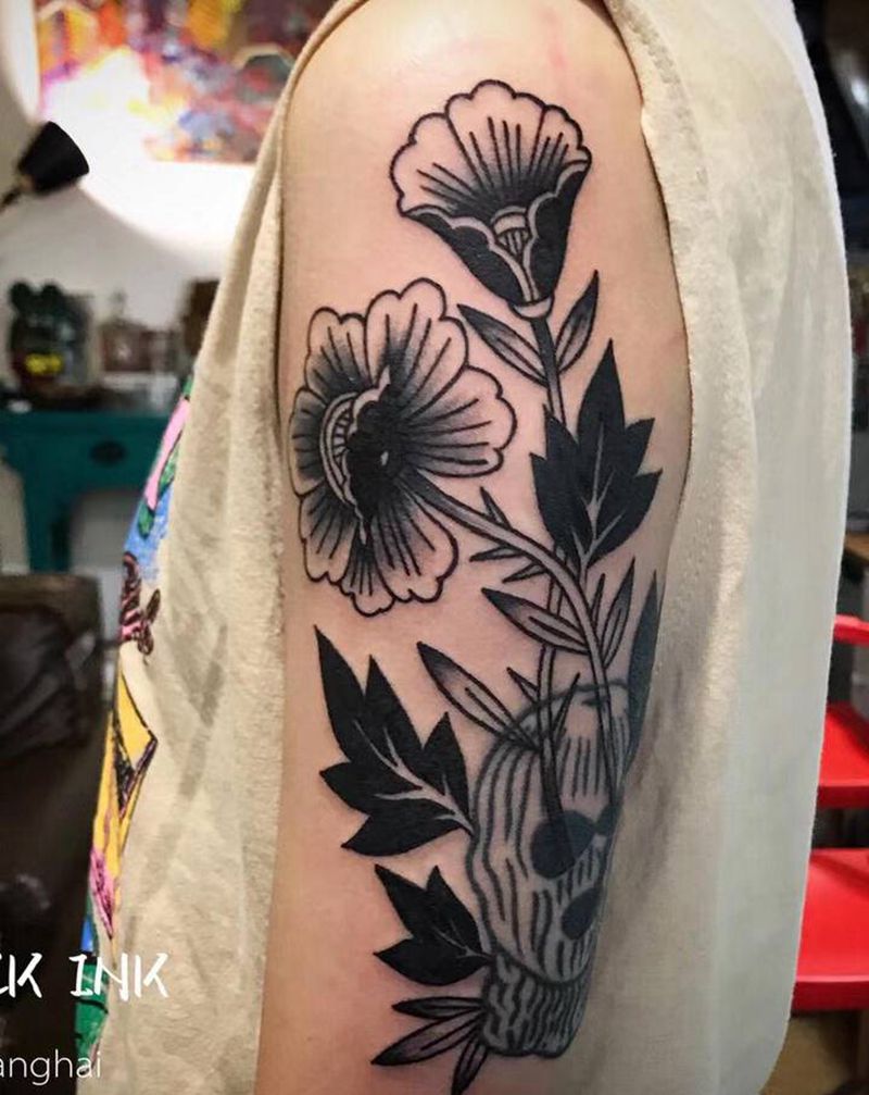 black work修改纹身图片_手臂图腾纹身图案