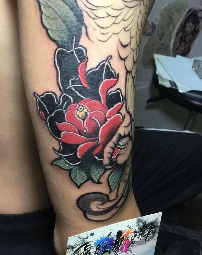 鹦鹉纹身图片_手臂新传统纹身图案