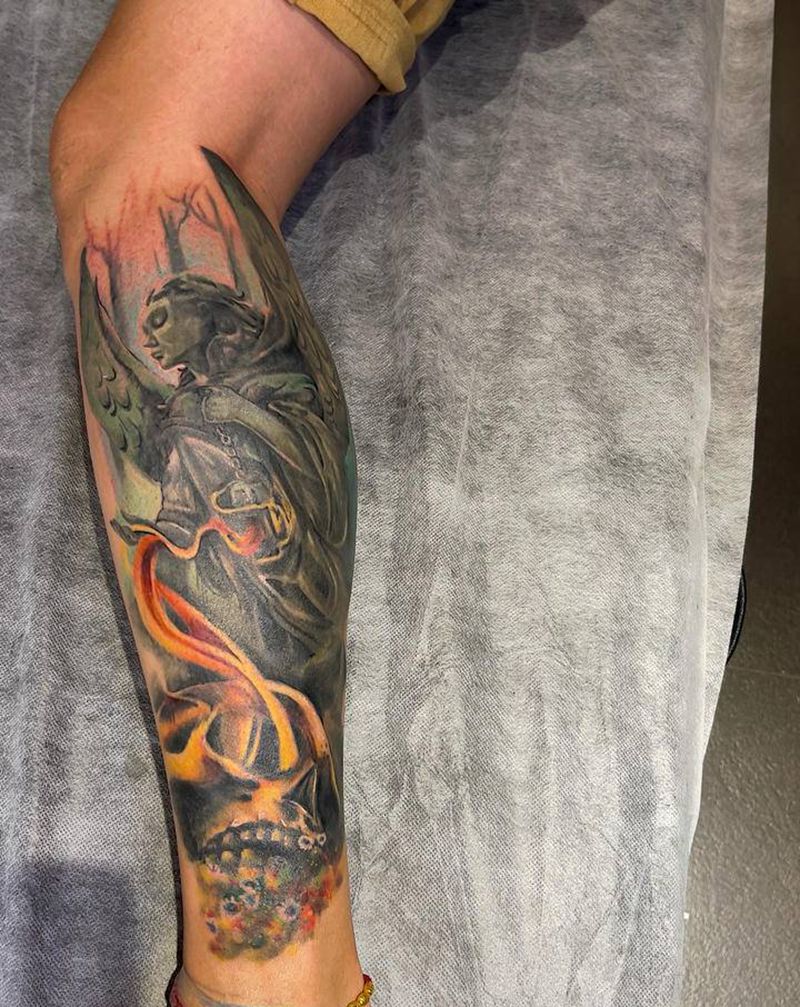 骷髅天使纹身图片_腿部欧美写实New School纹身图案