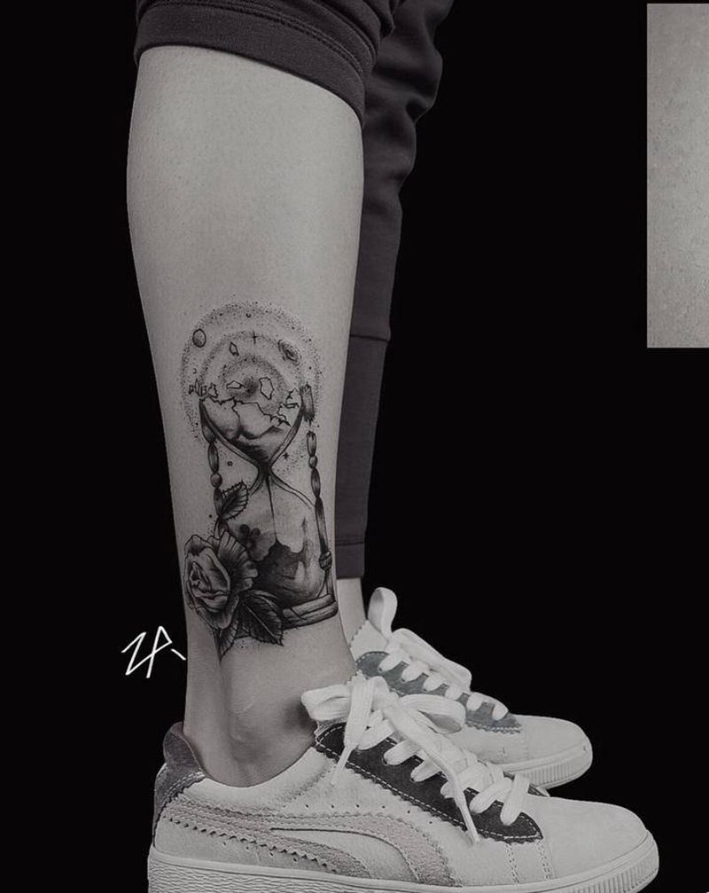 沙漏（遮盖）纹身图片_腿部freehand原创遮盖纹身图案