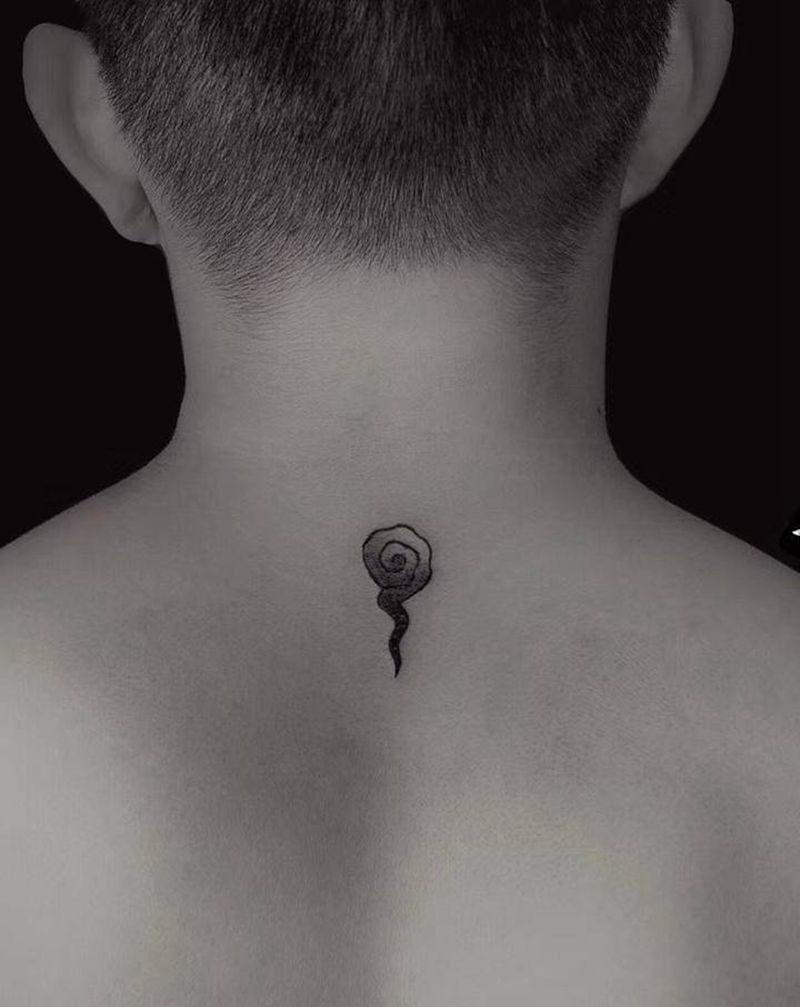 祥云纹身图片_颈部小清新纹身图案