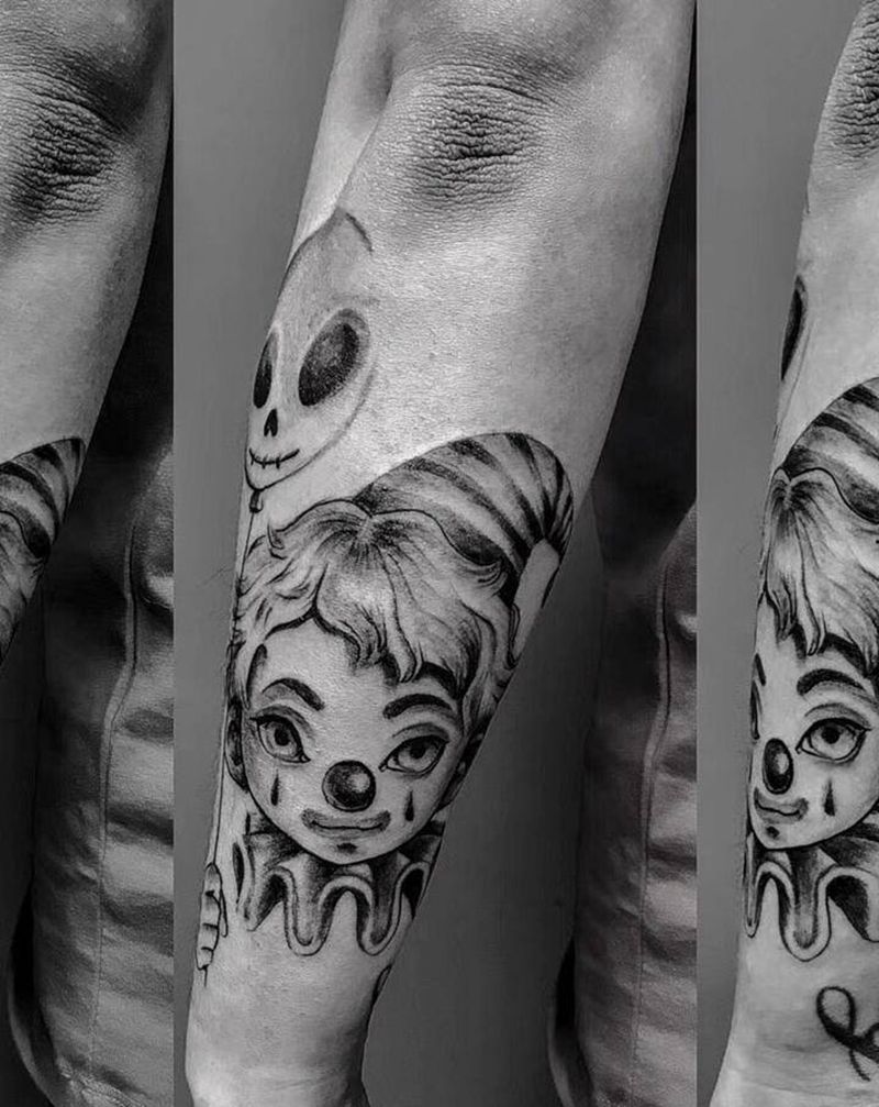 小丑纹身图片_手臂欧美写实纹身图案