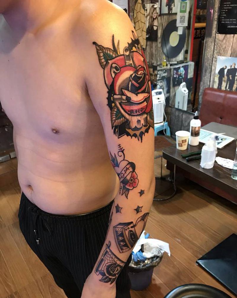 待完成纹身图片_手臂Old School纹身图案