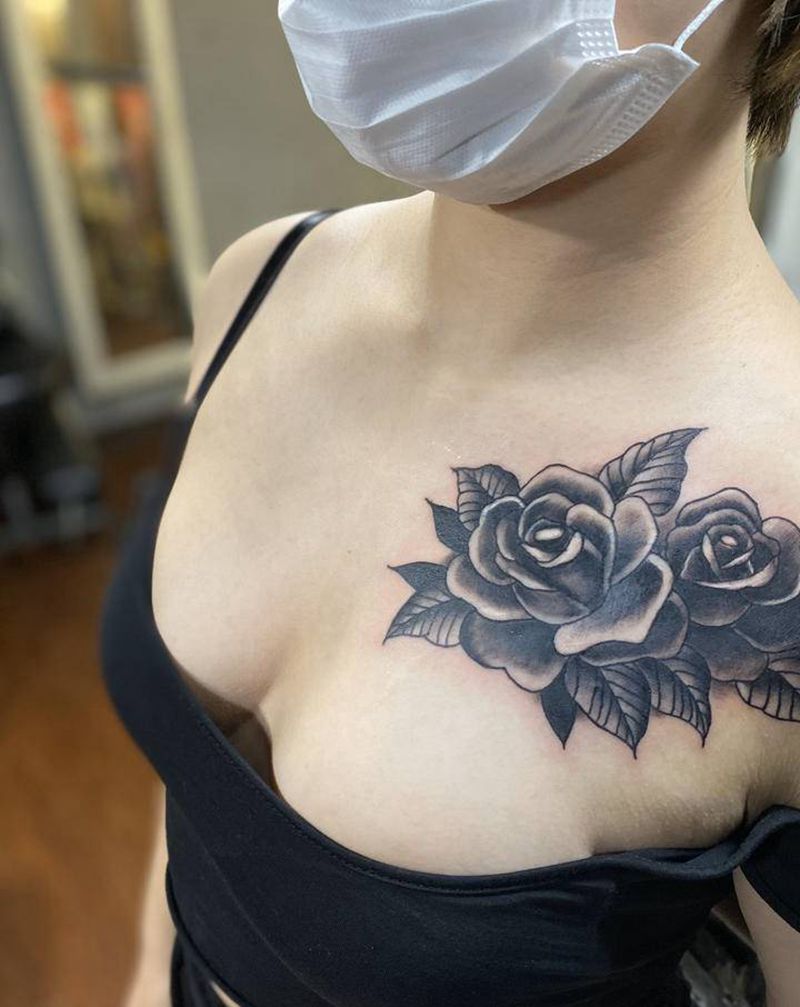 覆盖作品纹身图片_颈部肩部Old School纹身图案