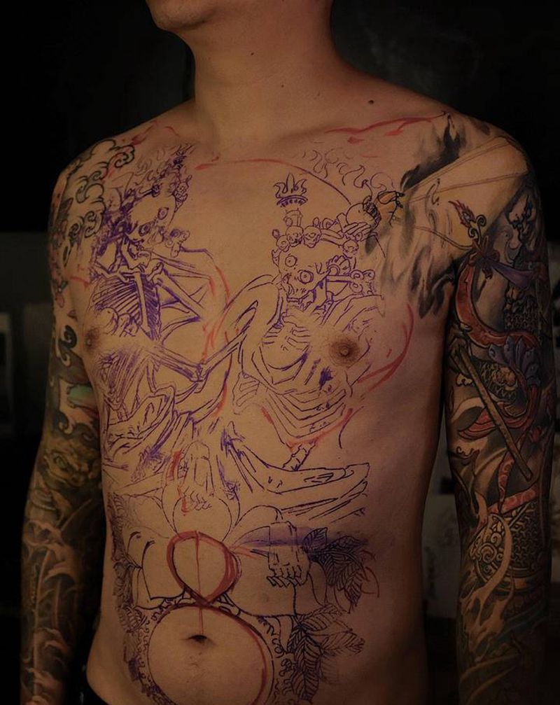 进度纹身图片_胸部腹部新传统纹身图案