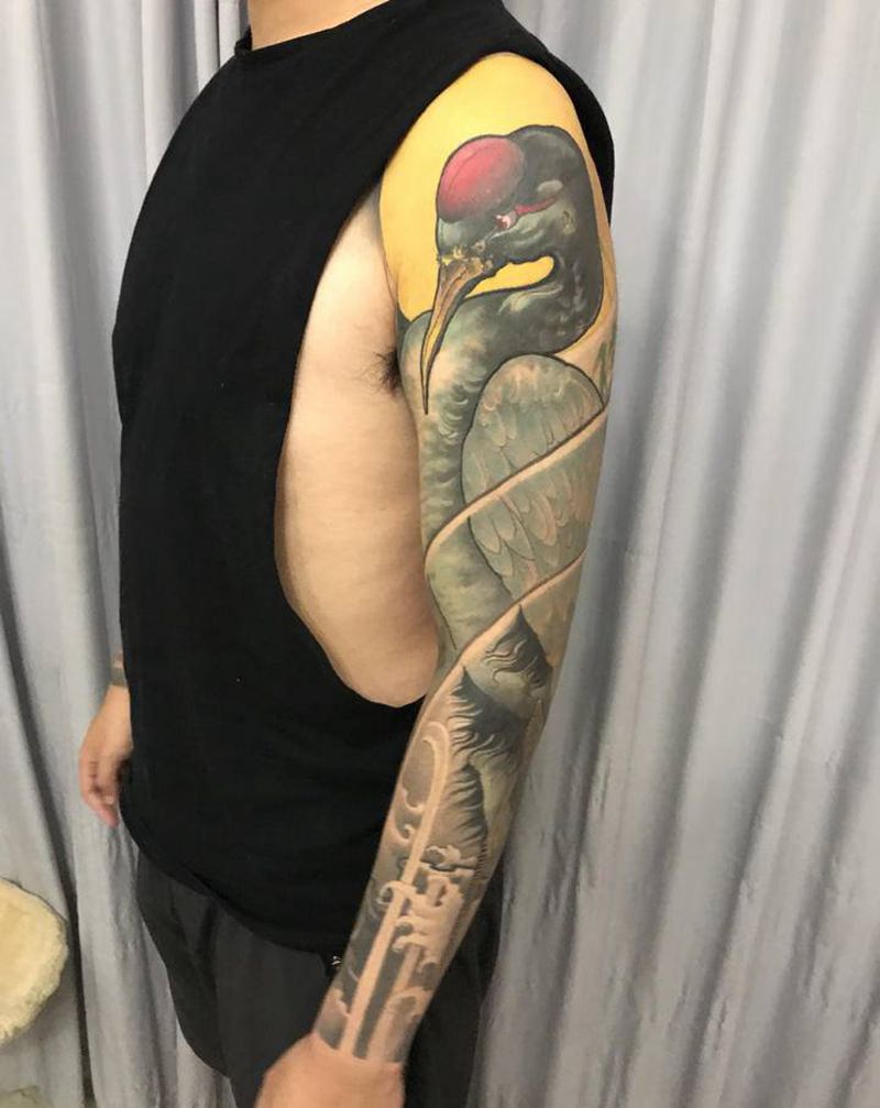 传统仙鹤花臂纹身图片_手臂新传统纹身图案