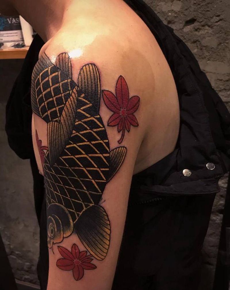 鲤鱼覆盖纹身图片_手臂手部纹身图案