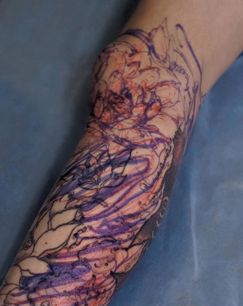 遮盖纹身图片_腿部新传统纹身图案