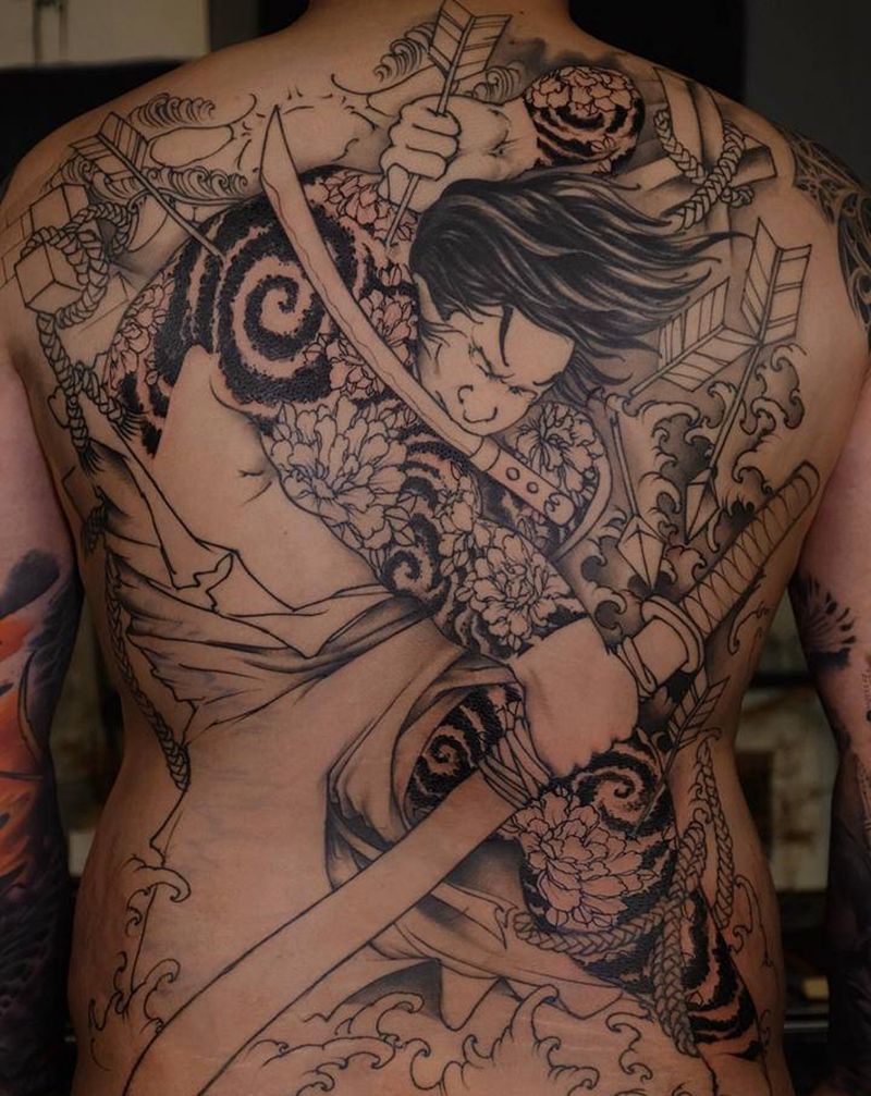 张顺 进度纹身图片_背部老传统新传统人物纹身图案