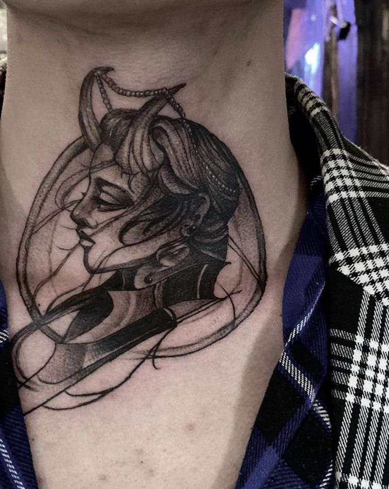 小魔女纹身图片_颈部纹身图案