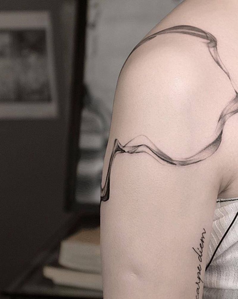 Smoke纹身图片_手臂图腾水墨纹身图案