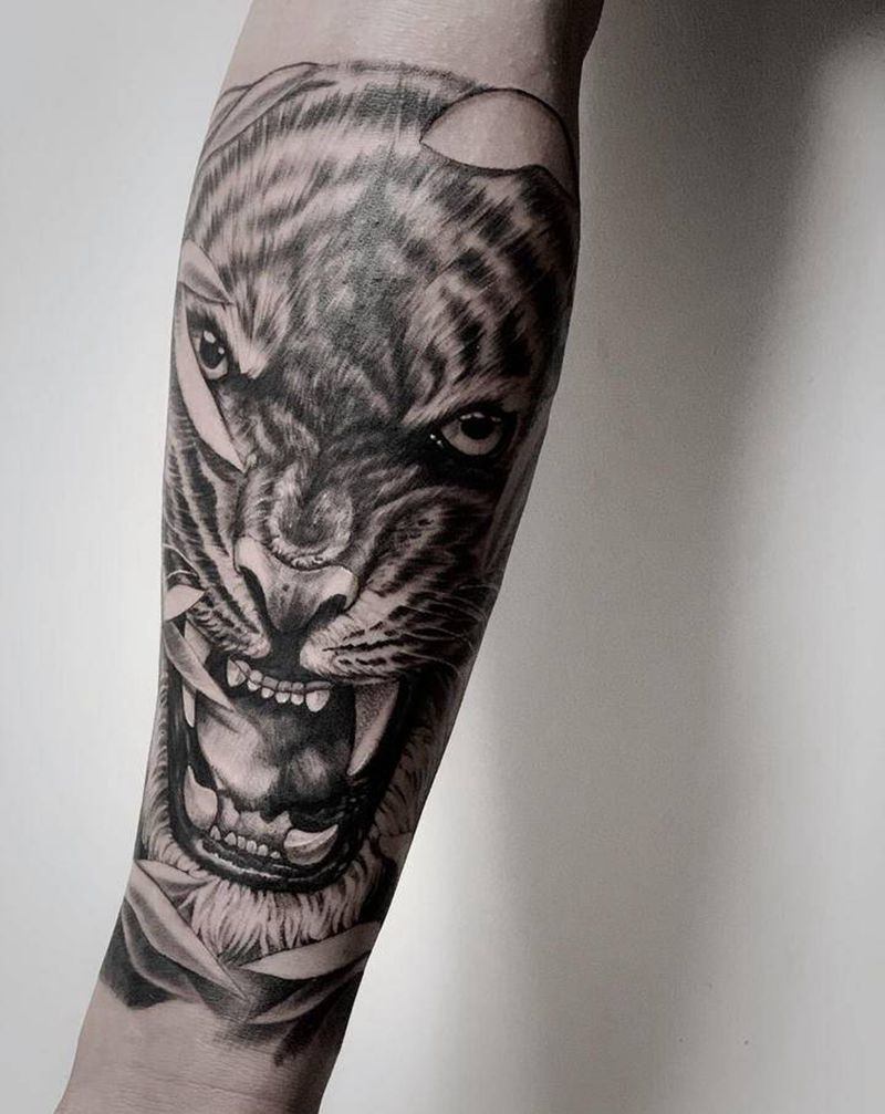 欧美小老虎纹身图片_手臂欧美写实纹身图案