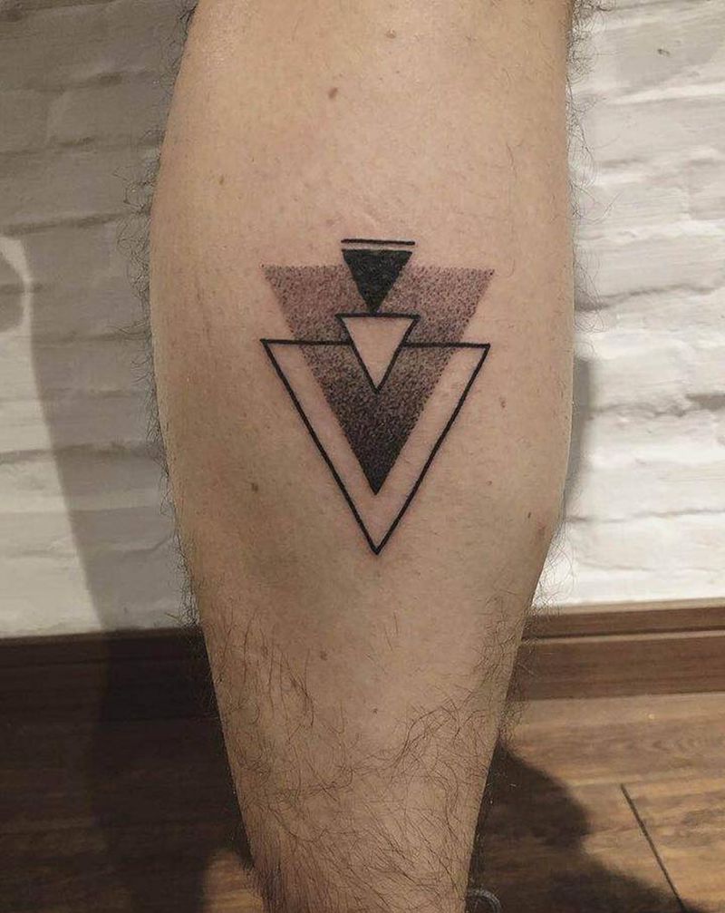 最近工作：点刺小图纹身图片_腿部点刺纹身图案