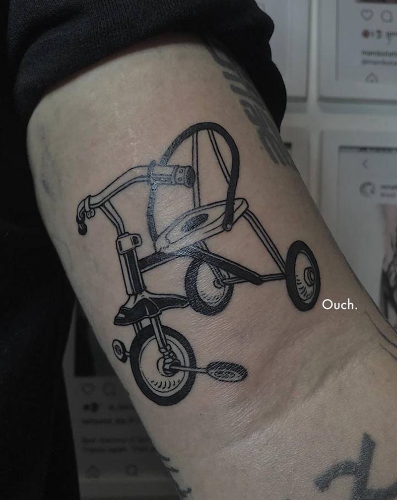 儿童单车纹身图片_手臂纹身图案
