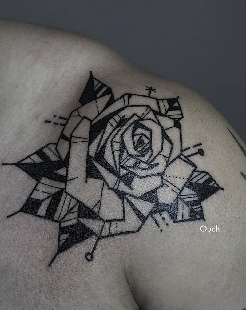 花纹身图片_肩部纹身图案