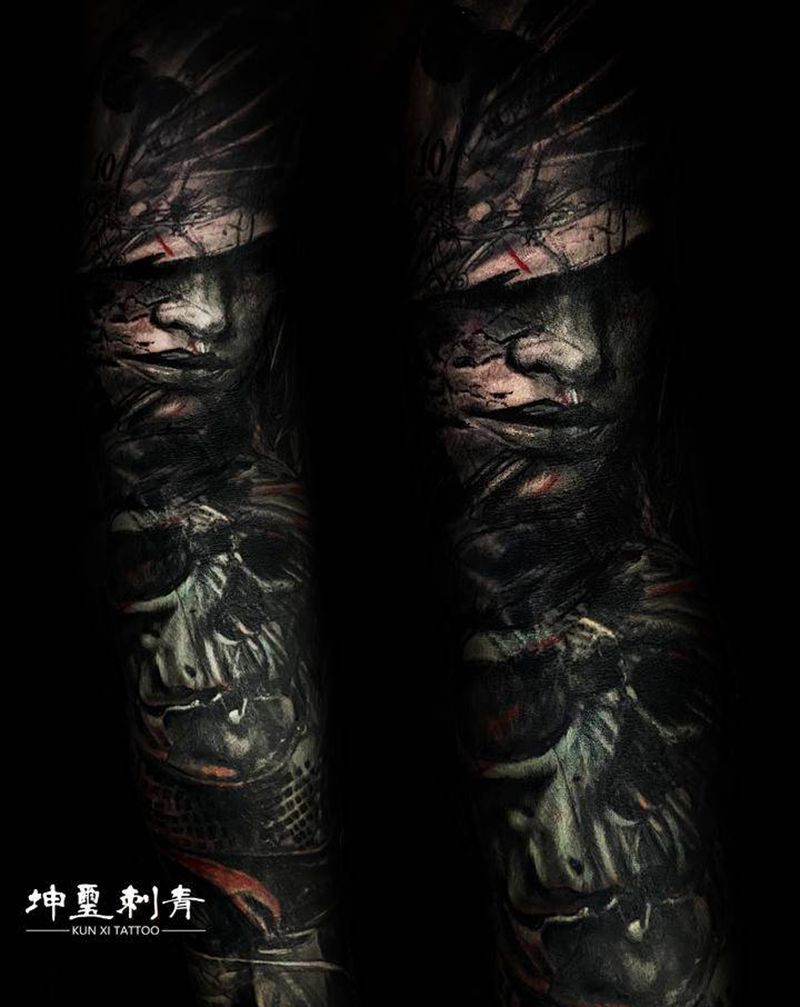 暴力遮盖纹身图片_手臂欧美写实纹身图案