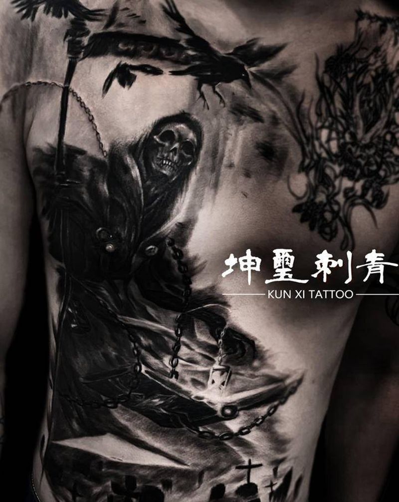 噬魂者纹身图片_胸部欧美写实纹身图案