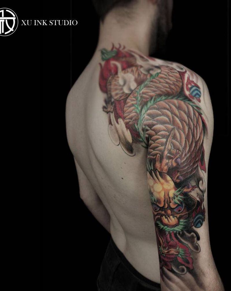 云龙纹身图片_肩部手臂新传统纹身图案