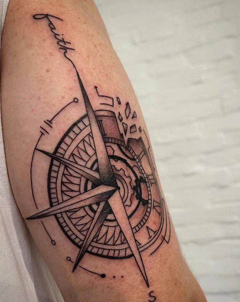罗盘纹身图片_手臂欧美写实纹身图案