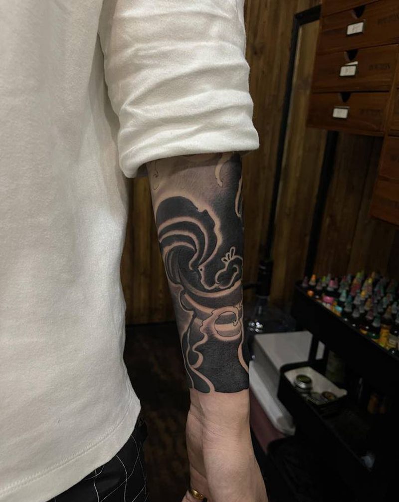 未完纹身图片_新传统纹身图案