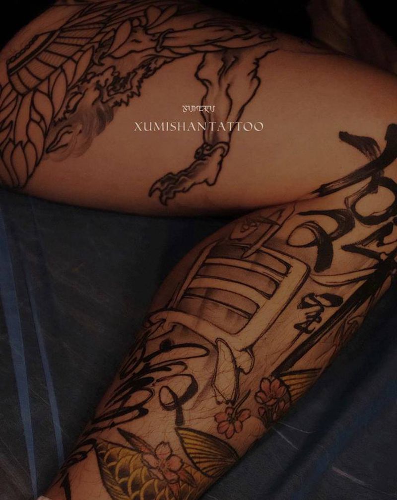 文字_纹身图片_脚部花体字水墨纹身图案