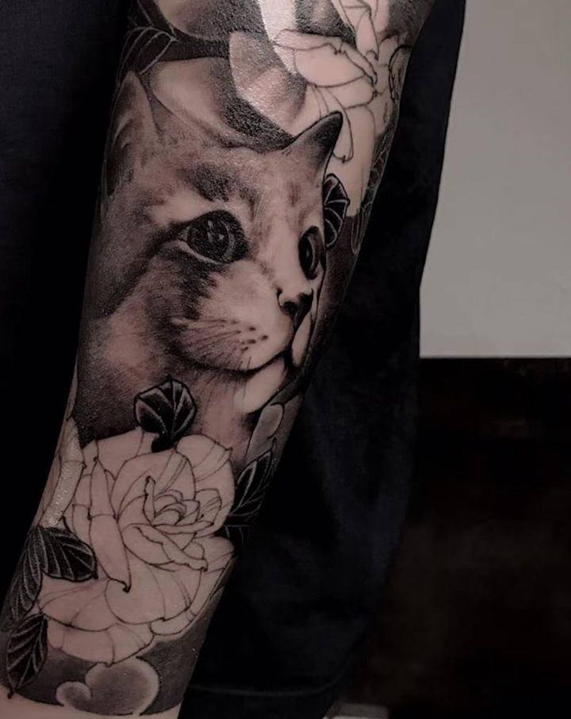 你的爱宠纹身图片_手部手臂欧美写实新传统纹身图案