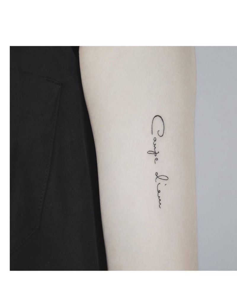 字母纹身图片_手臂纹身图案
